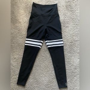 Bombshell leggings. Extremely soft. Ultimate gym legging. Super flattering